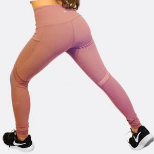 Pink butt boosting long leggings with mesh pockets